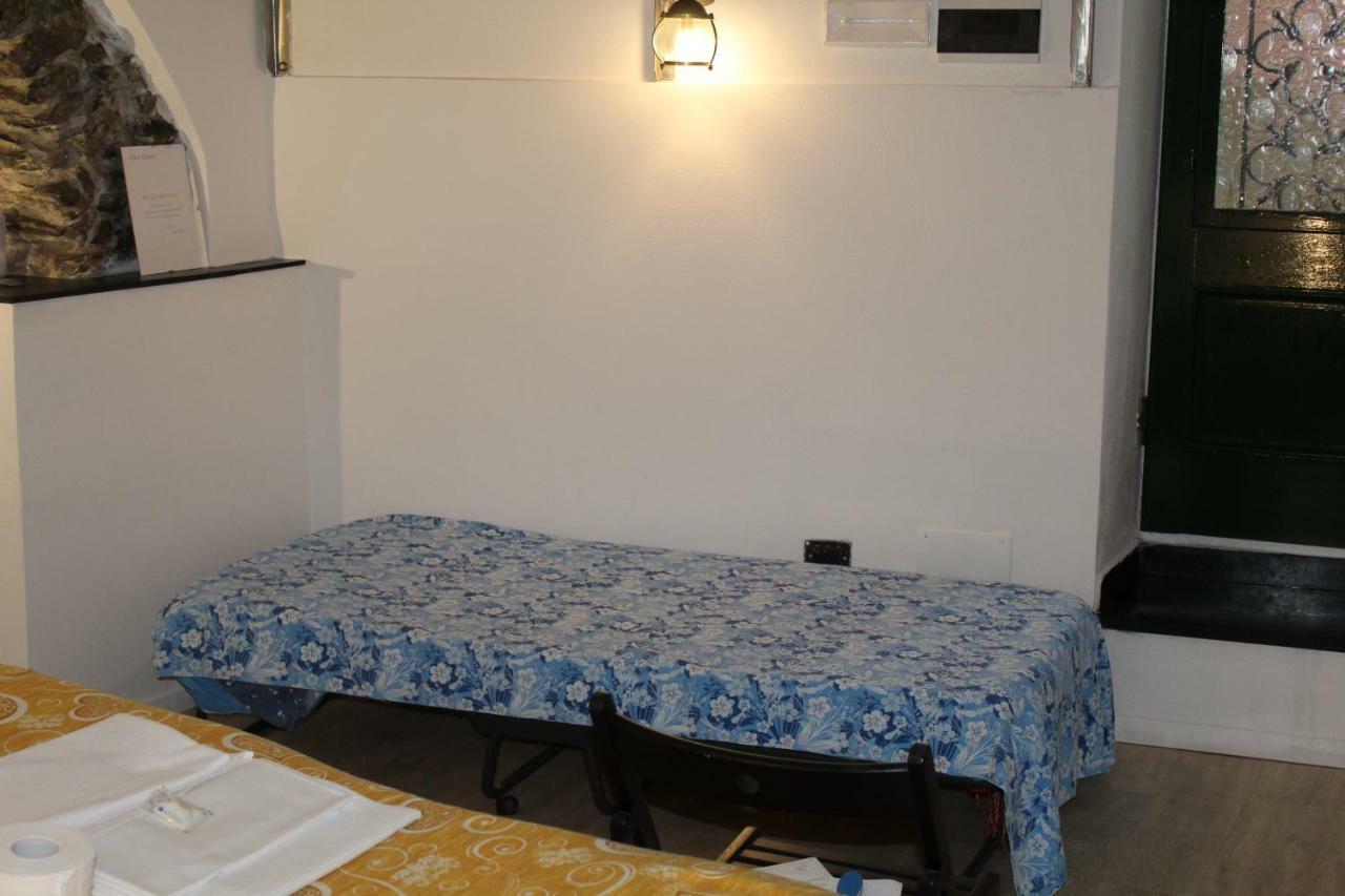 Enrica Barrani Room ヴェルナッツァ エクステリア 写真